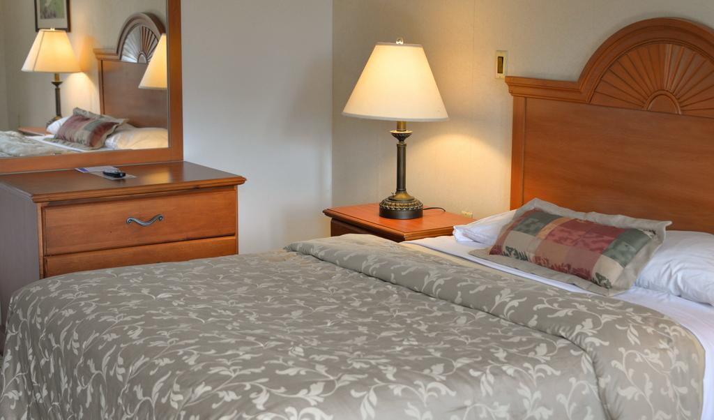 Lake Crest Inn Lake George Luaran gambar